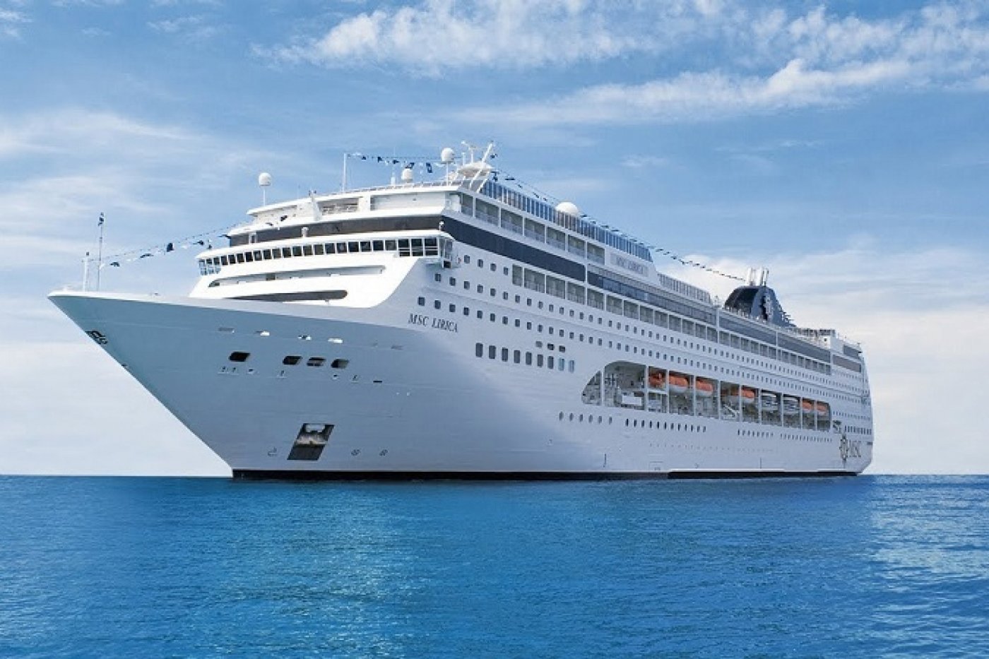 Msc Lirica ile BAE, Katar, Bahreyn, Umman Paket Gemi Turu cruise gemi turları